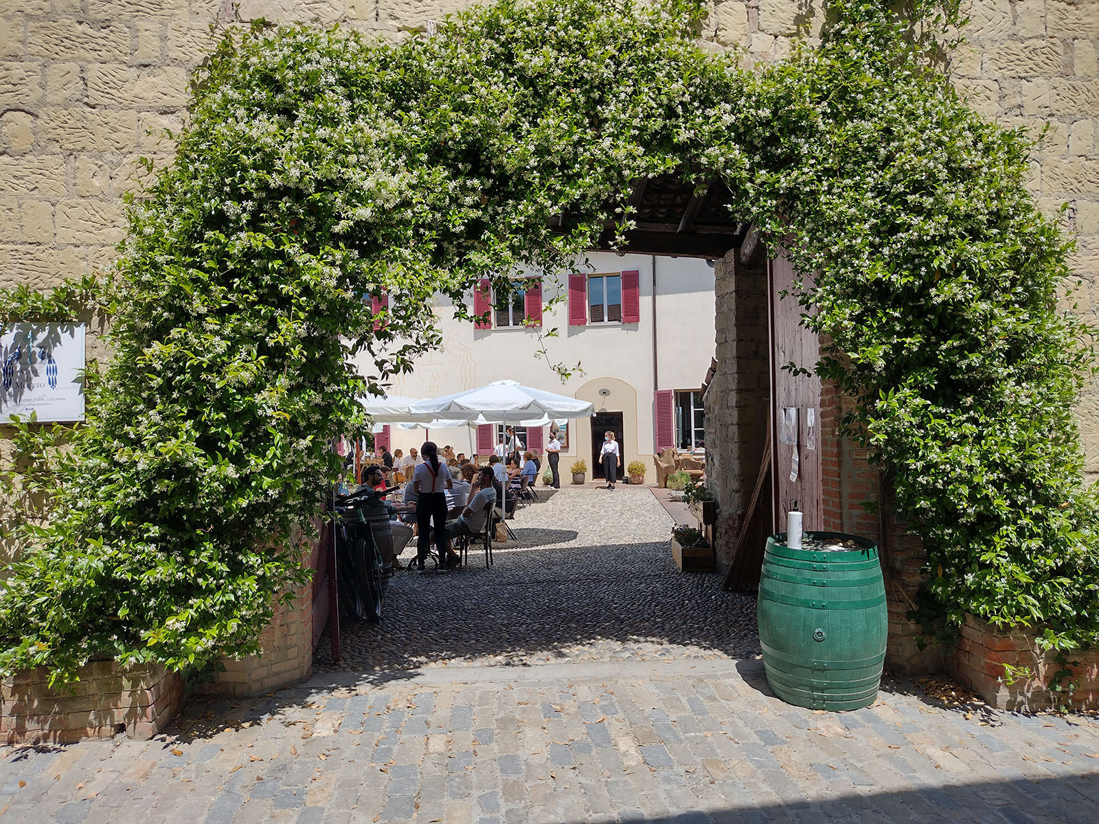 Ingresso delle Cave di Moleto